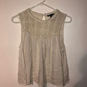 creme color american eagle lace tank top